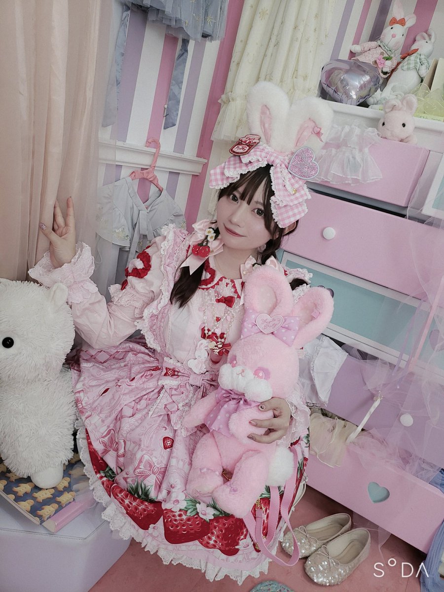 tinachan🐰 tweet media