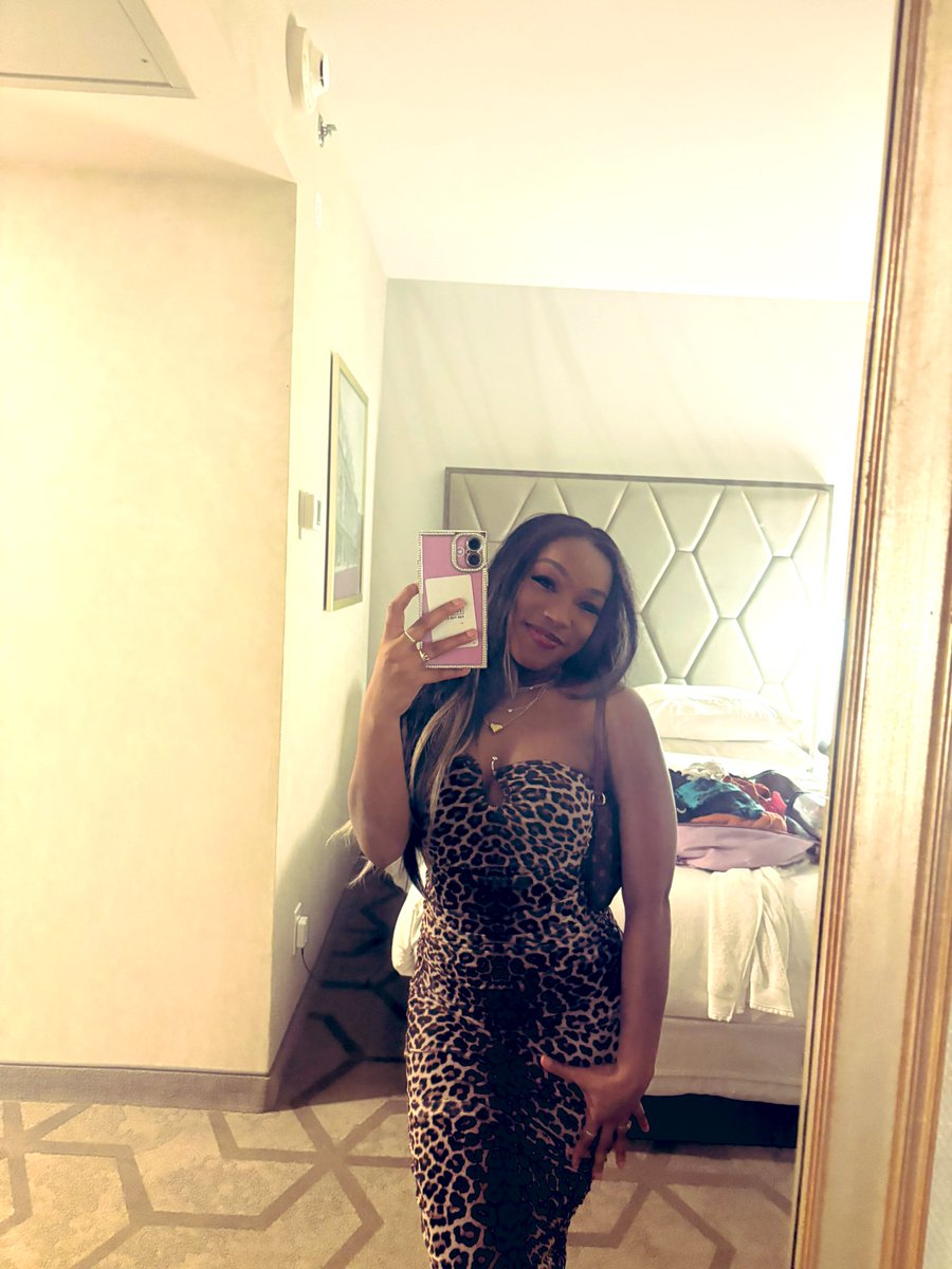 brebetheaaa's tweet photo. 🖤💋🐆 https://t.co/ko0RRXkAdA