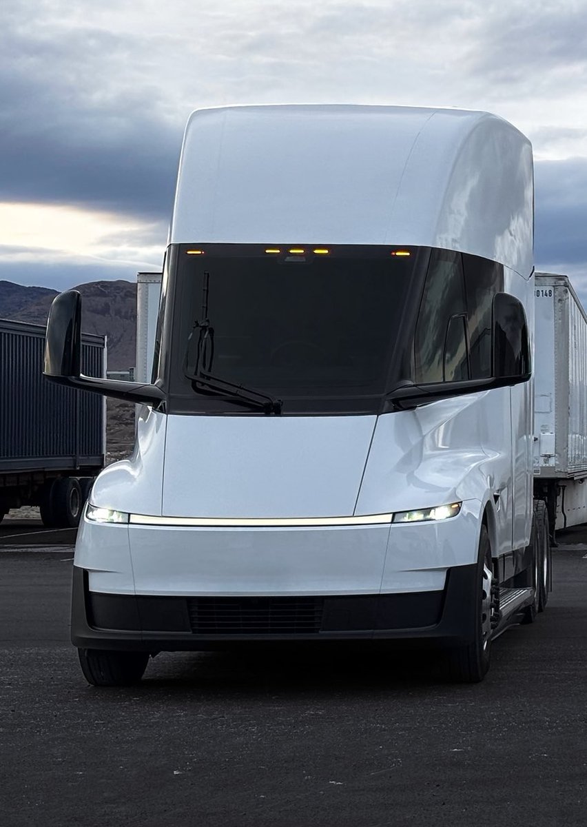 Sawyer Merritt tweet media