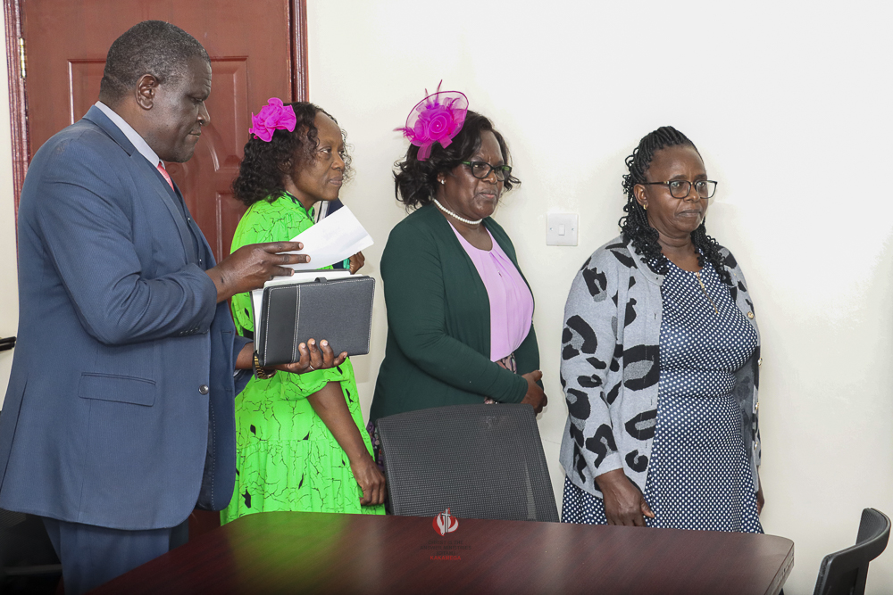 citamkakamega's tweet photo. We joyfully welcome our new Senior Pastor, Rev. Elphas Bwire and we thank God for His guidance and faithfulness in leading us to this new season of leadership.
#IsAnythingTooHardForTheLord #instepwiththespirit #wherechrististheanswer #CITAMKakamega #leadership https://t.co/Rl91HHyKUG