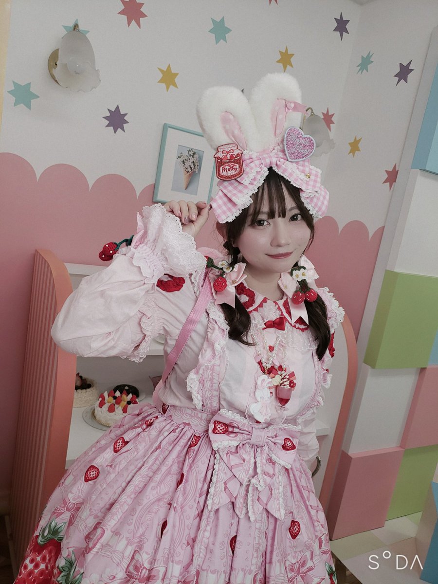 tinachan🐰 tweet media