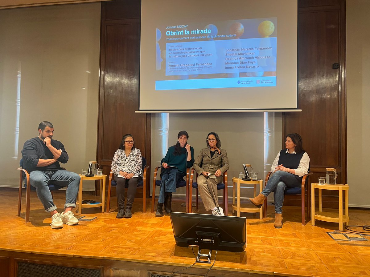 👉 Aquesta setmana, l’#icscat ha celebrat la Jornada NIDCAP, amb el lema Obrint la mirada: l’acompanyament perinatal des de la diversitat cultural, per formar professionals d’aquest àmbit en l’acompanyament perinatal a famílies de diverses cultures.

✅ La jornada ha estat