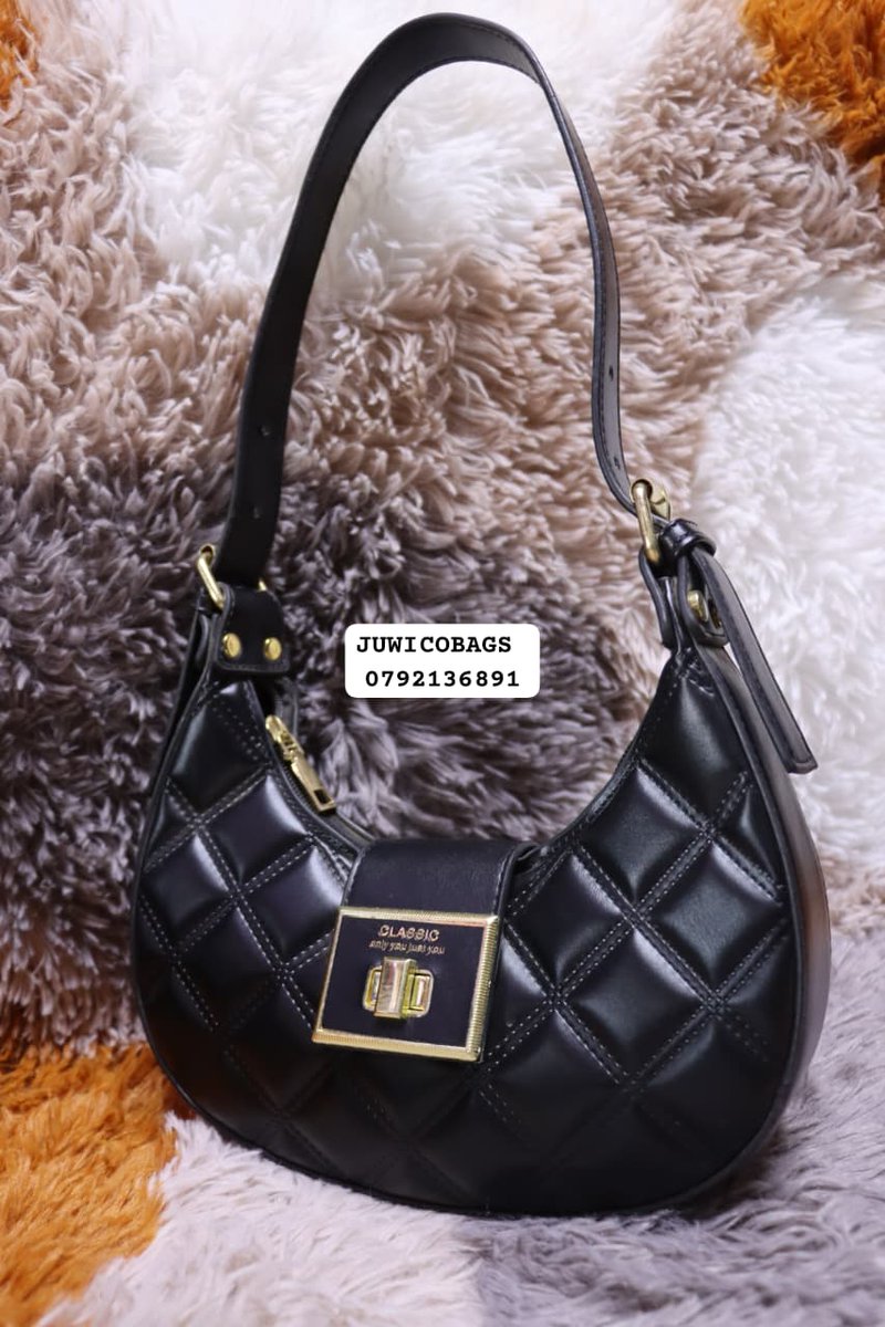 JuwicoBags's tweet photo. Shoulder/baguette bags zimeingia.
We do delivery countrywide Call or WhatsApp 0792136891
#Juwicobags #goodbags #goodvibes #baguettebag #shoulderbag #handbag https://t.co/L052oQrOH0
