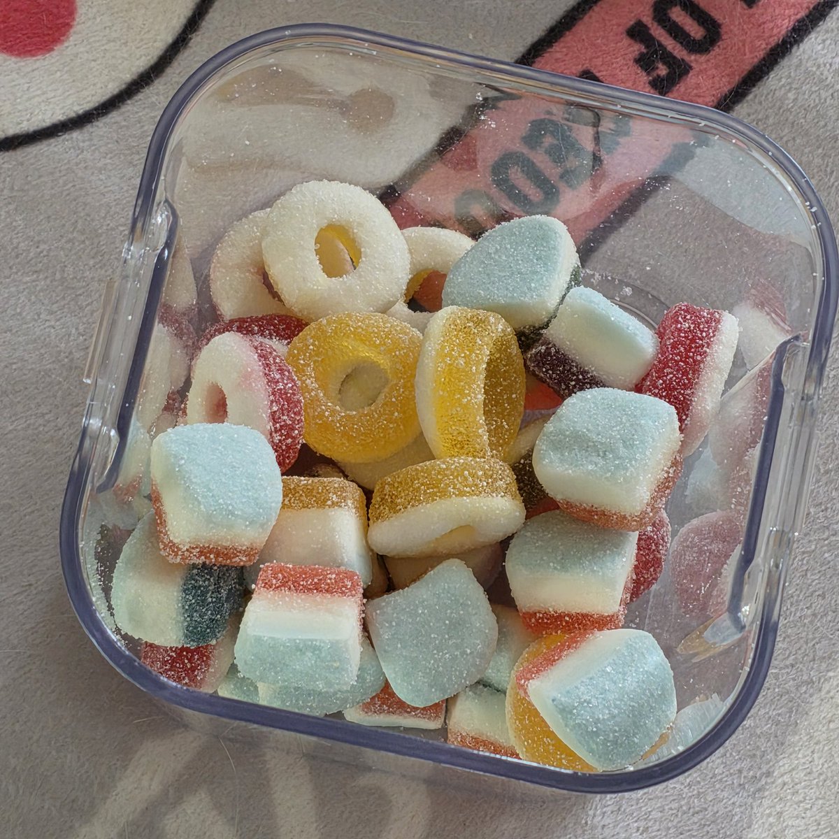 애플후프 <- 맛잇을줄 아랏음
사운드큐브 <- 맛잇을줄 아랏는데 여전히 시름