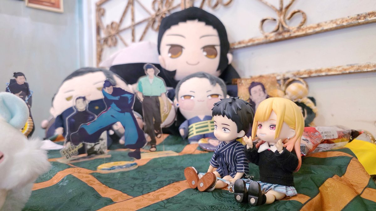 At a friend's cafe celebration of the other Gojo's best friend's birthday 😂