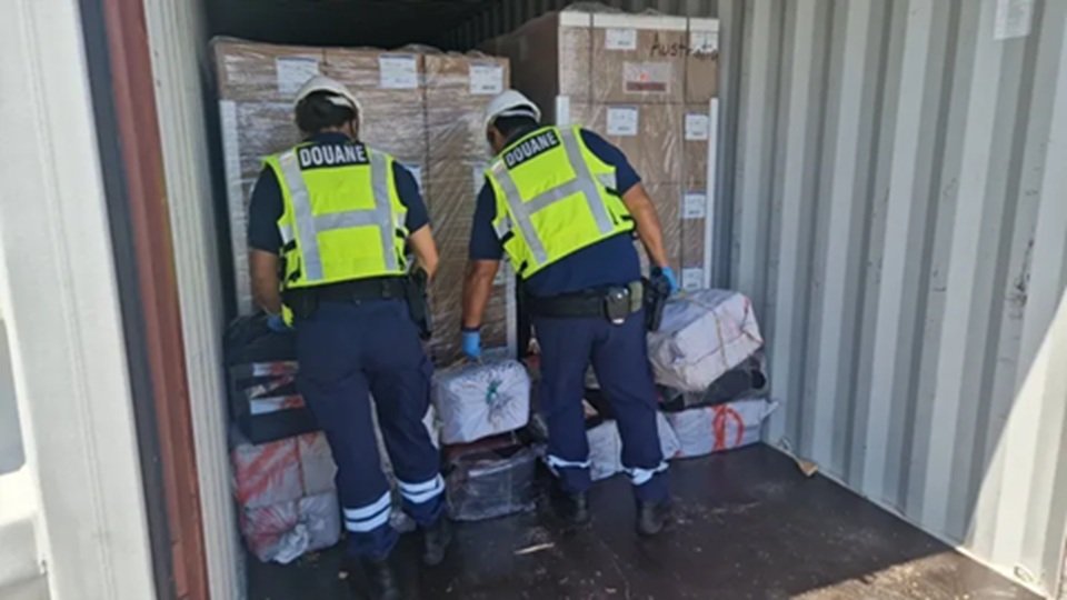 narcodiario's tweet image. La #cocaína INUNDA las rutas hacia #Australia . El último caso, estos 473 kilos intervenidos en #tahiti . La  info, en
narcodiario.com/2026/02/la-coc…