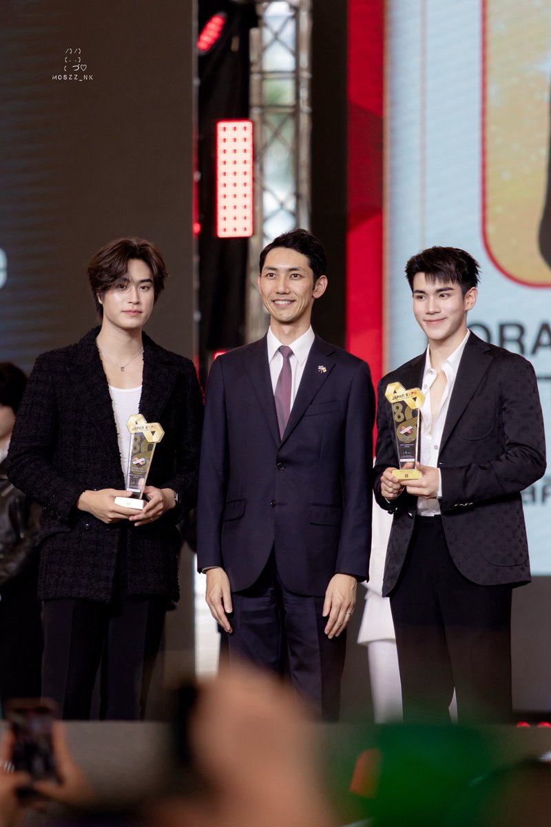 ยินดีกับ “เจมีไนน์โฟร์ท” กับรางวัล…
นักแสดงชายดาวรุ่งที่มีผลงานสู่ประเทศญี่ปุ่น 🇯🇵✨🎉

GF WIN NEXT GENERATION AWARD
#JAPANEXPOTHxGF
#JAPANEXPOTHAILANDAWARD2026
#GeminiFourth #เจมีไนน์โฟร์ท