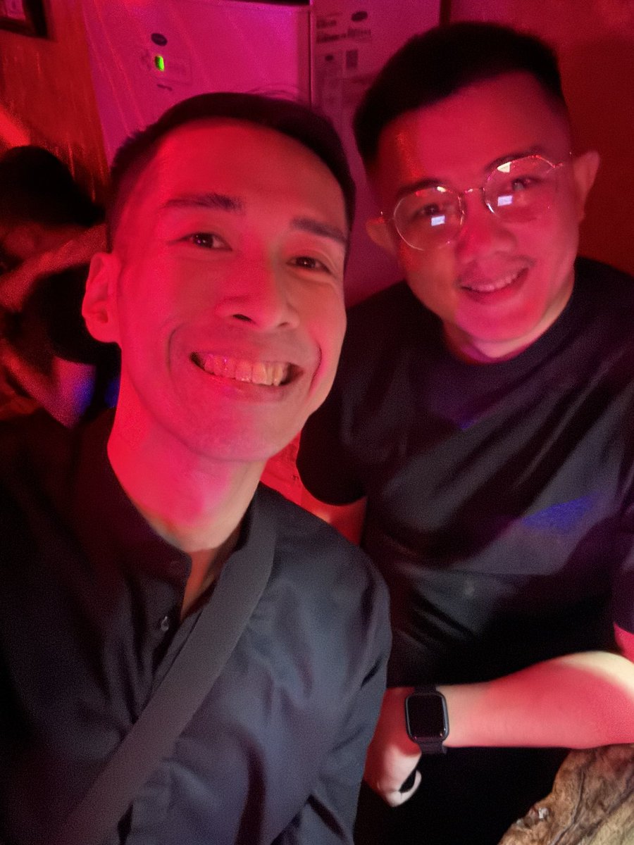 john edward tweet media