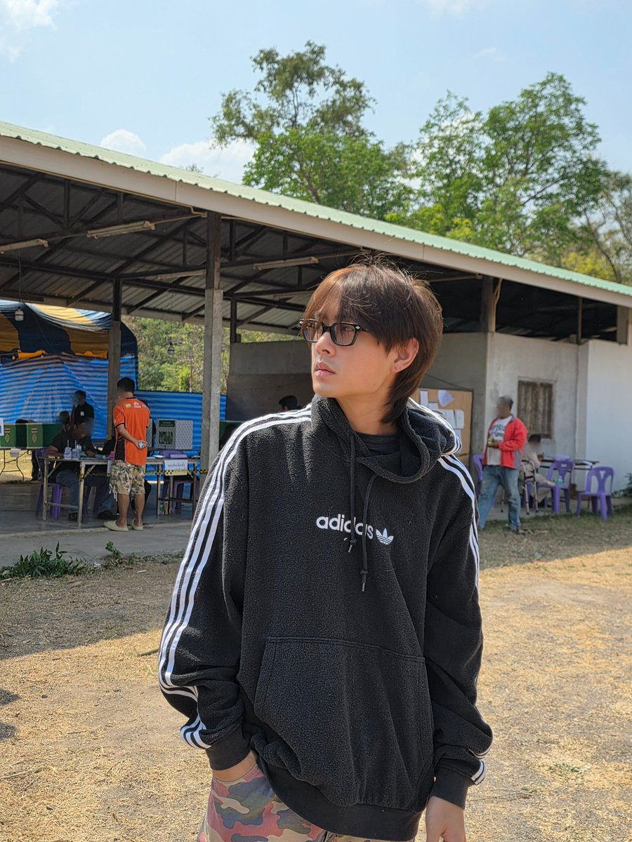 มาใช้สิทธิ์กันนะฮ้าฟฟู่ว 

#เลือกตั้ง69