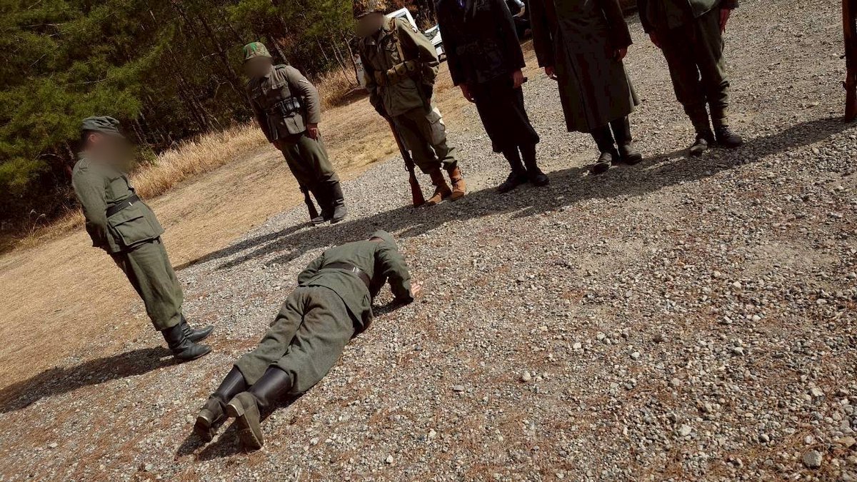 昨日はサバイバルゲームチーム黒騎士中隊の演習でした！

久しぶりの大人数で、充実の内容で、非常に濃い経験が出来たかと思います！

ゲストの方にも3名来て頂き、今までに無い新しい風が入ってきたように感じました！
これに懲りず、また参加していただけると嬉しいです！

参加の方お疲れ様でした！