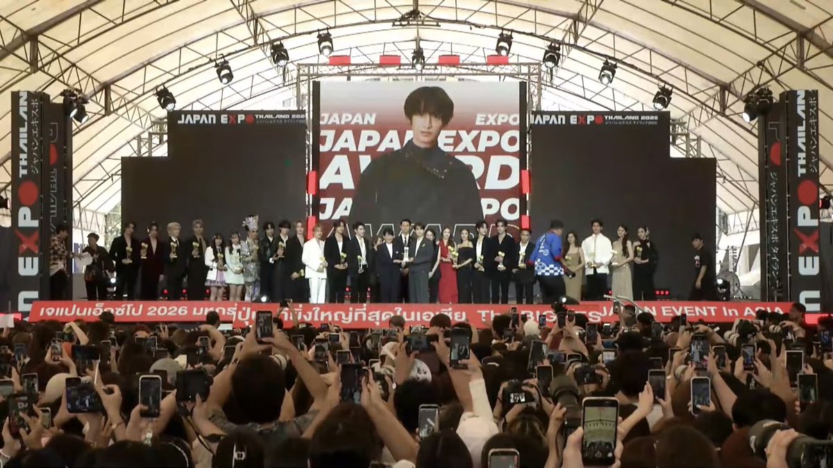 康二くん「THAI JAPAN RELATIONSHIP AWARD（日タイ関係功労賞）」受賞おめでとう🎉
#KojiMukai #向井康二
#JAPANEXPOTHAILAND2026