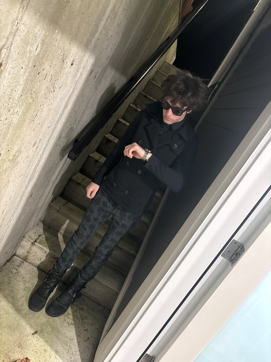 stopsignsandredlights tweet media