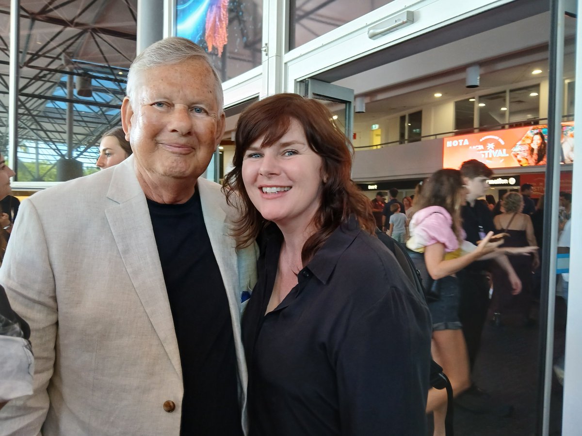 braddonboy's tweet photo. Lovely to see Anna Torv &amp; Emma Freeman on stage on the final day of the AACTA Awards weekend discussing their joint projects esp #TheNewsreader. Their professional chemistry together is delightful. https://t.co/VIKbMU847c