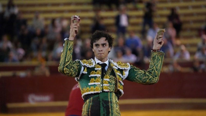 Chicuelinas y Tafalleras tweet media