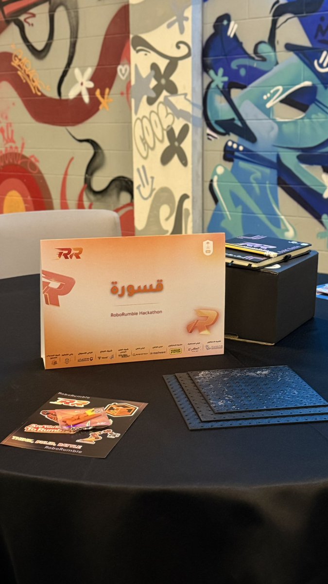 لين🪞 tweet media