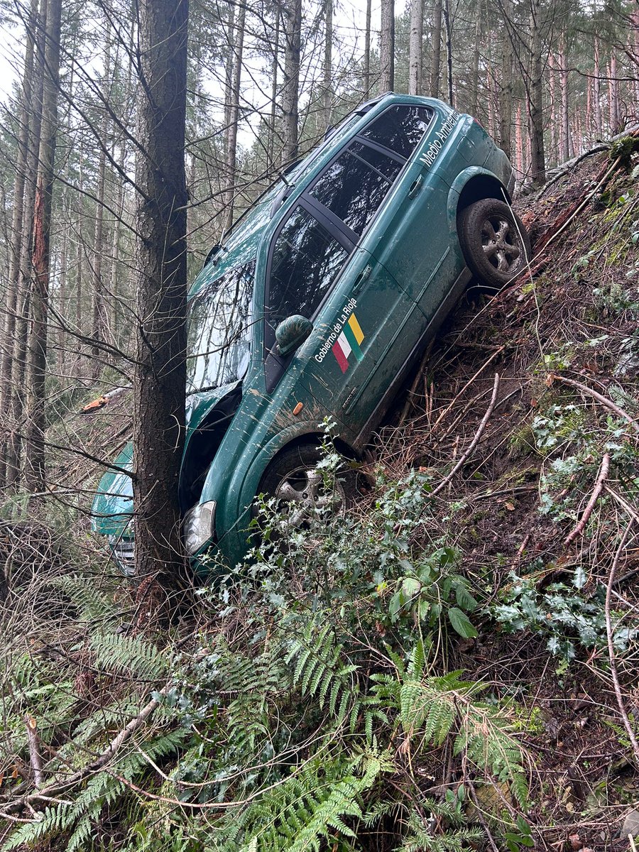 AGENTES FORESTALES LA RIOJA tweet media