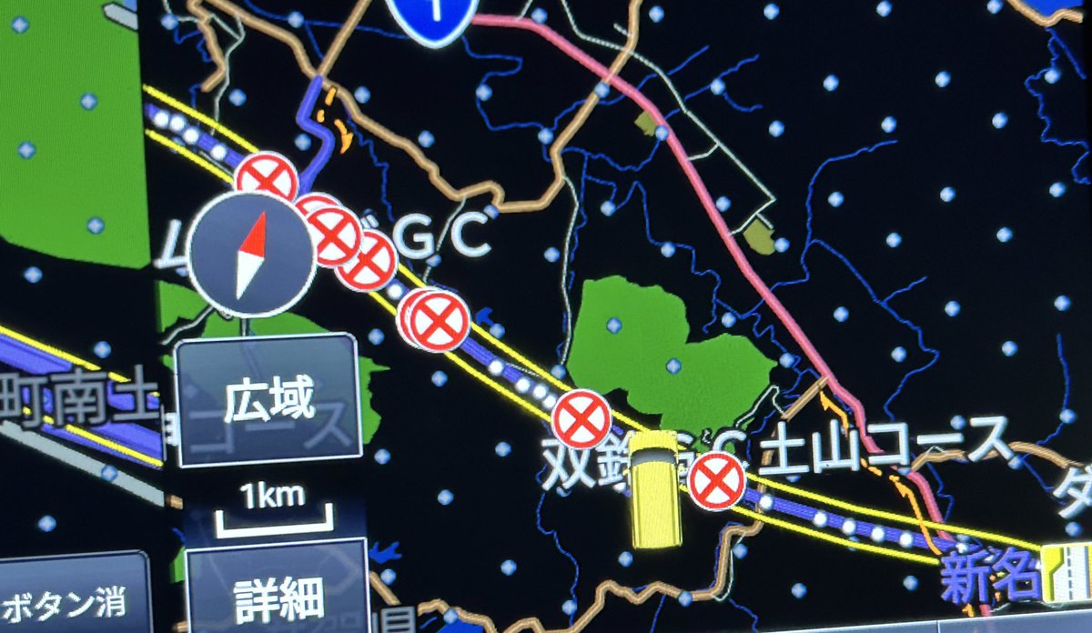 草 こんなん初めて見たわ