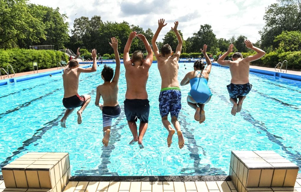 « Les seules vraies vacances qu’on a »… Pourquoi (presque) tous les ados refusent de raccourcir les vacances d’été dlvr.it/TQqw2V