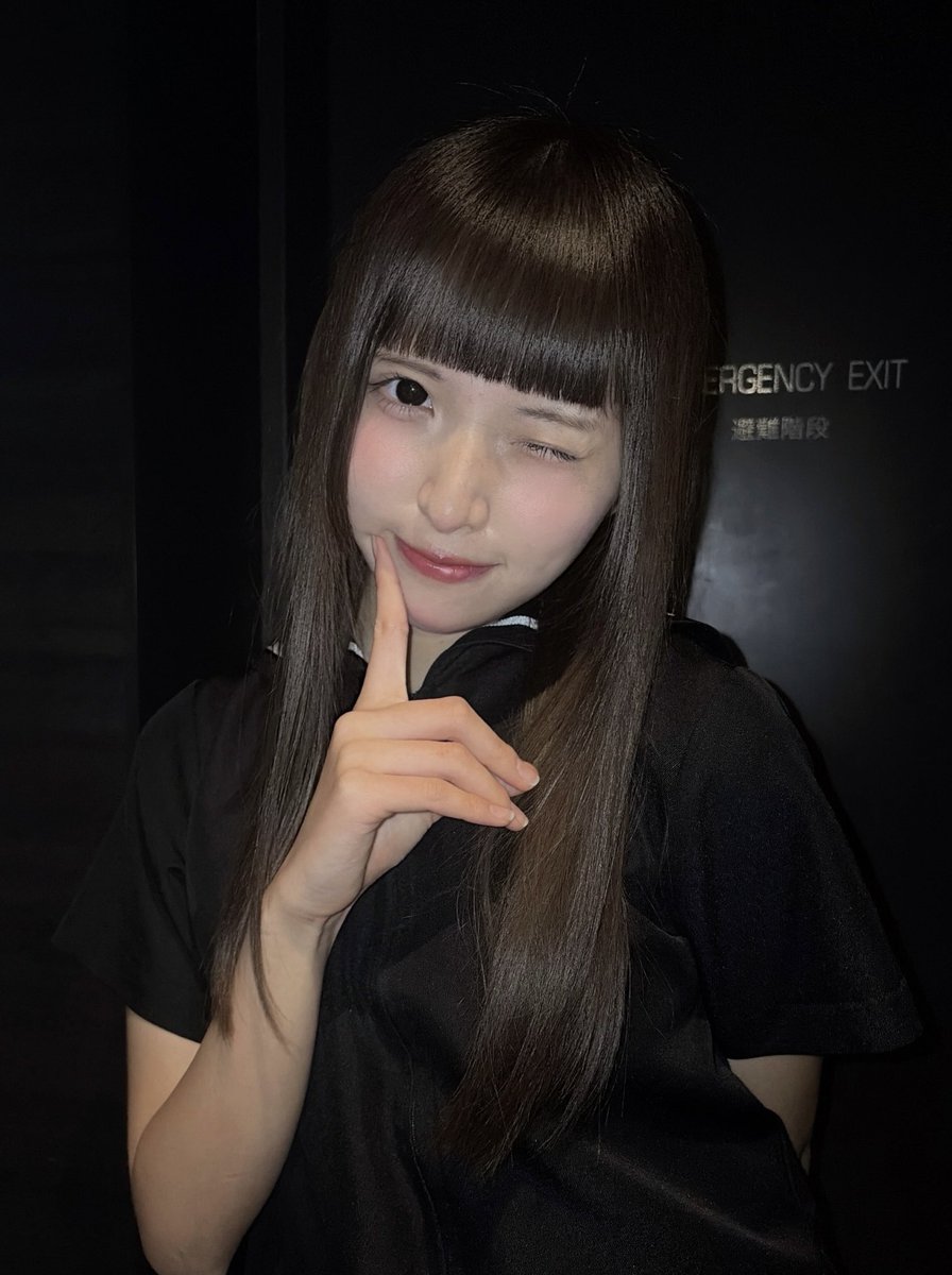 『KAWAii is not ENOUGH supported by エクストロメ Vol.7』ありがとうございました！
今日は朝起きたら雪積もってて大興奮、最高すぎたᐡ⸝⸝> ·̫ <⸝⸝ᐡ雪だーーいすき！！！！
ライヴもアツアツで楽しかったよー幸せ日曜日♩
超寒い中来てくれた人たちありがとう、т  тみんな無事ですかー！