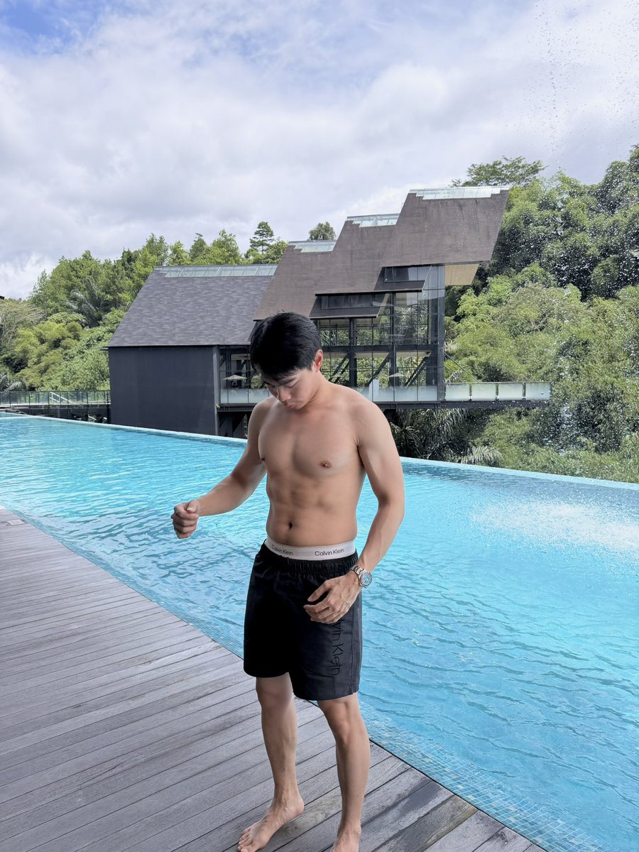 rmrrage tweet picture