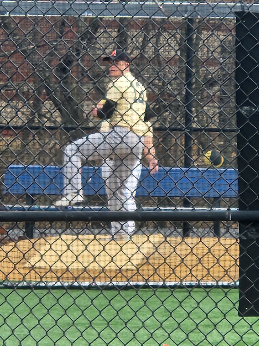 Miles Farnsworth tweet media