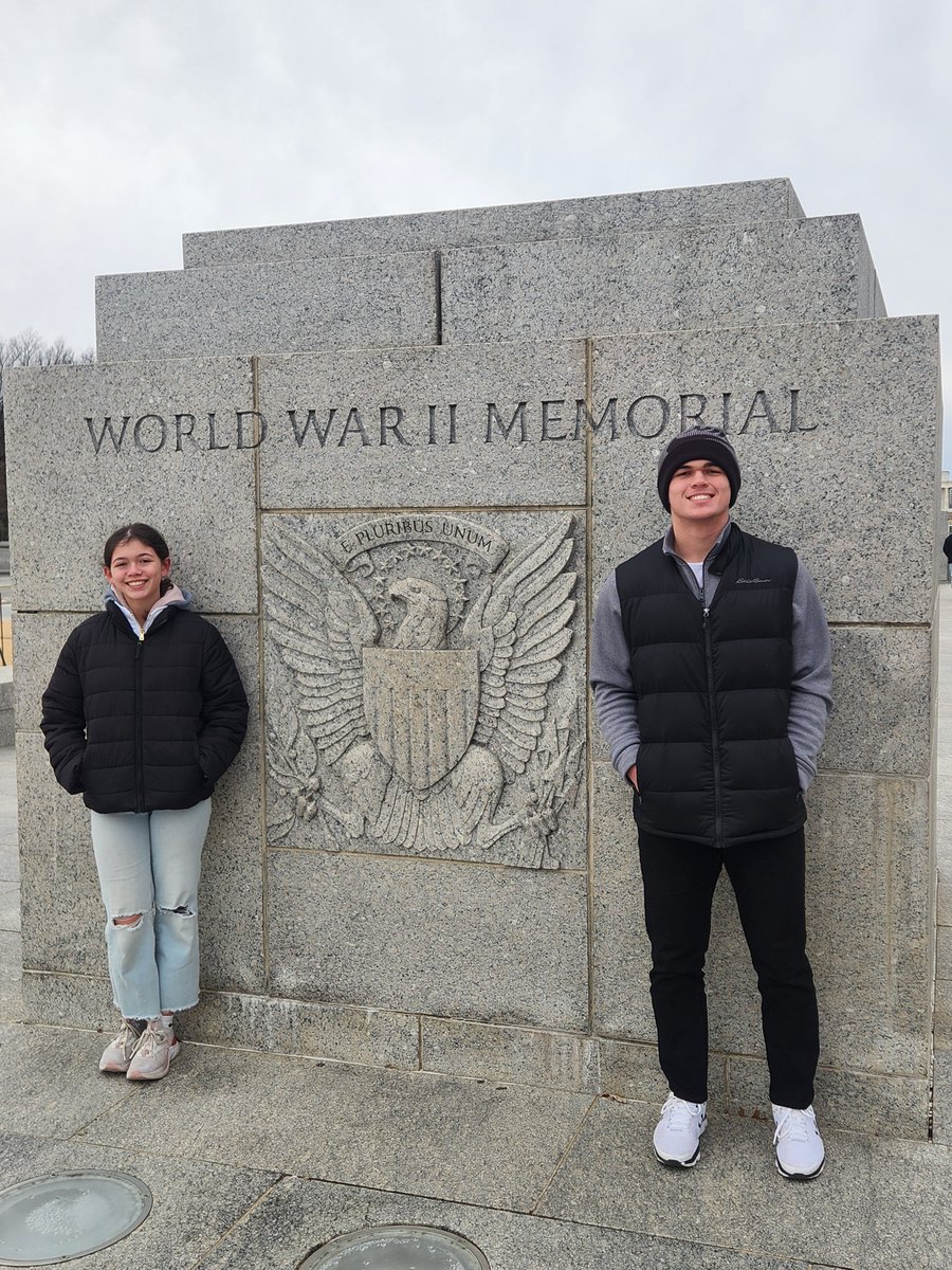 Miles Farnsworth tweet media