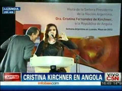 Antes exportábamos a Angola el modelo La Salada. Todo terminó en fraude con presos y procesados. Hoy se vende la marca Argentina en EE.UU. con líderes mundiales que invertirán en el país...