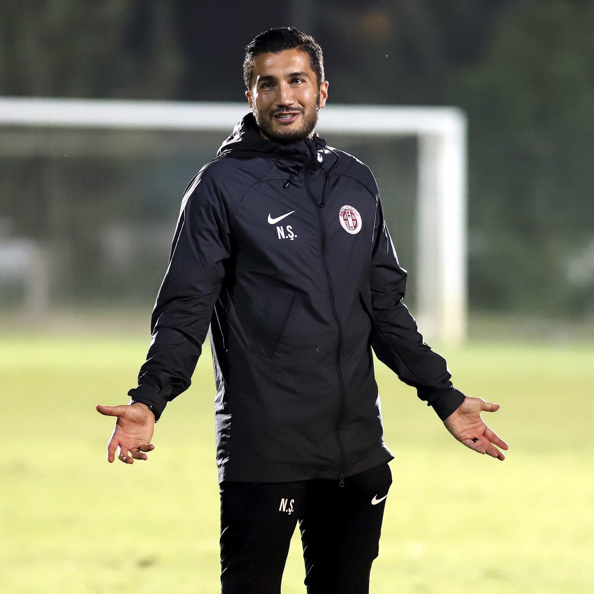 Allah razı olsun hocam bu haftalarda potaya girmemize engel oluyorsun vallahi