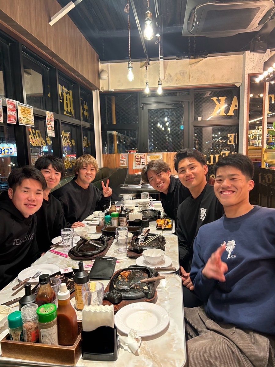 ルーキー野手と88🥩

#小田康一郎
#宮下朝陽
#成瀬脩人
#清水詩太
#データサイエンティスト藤原