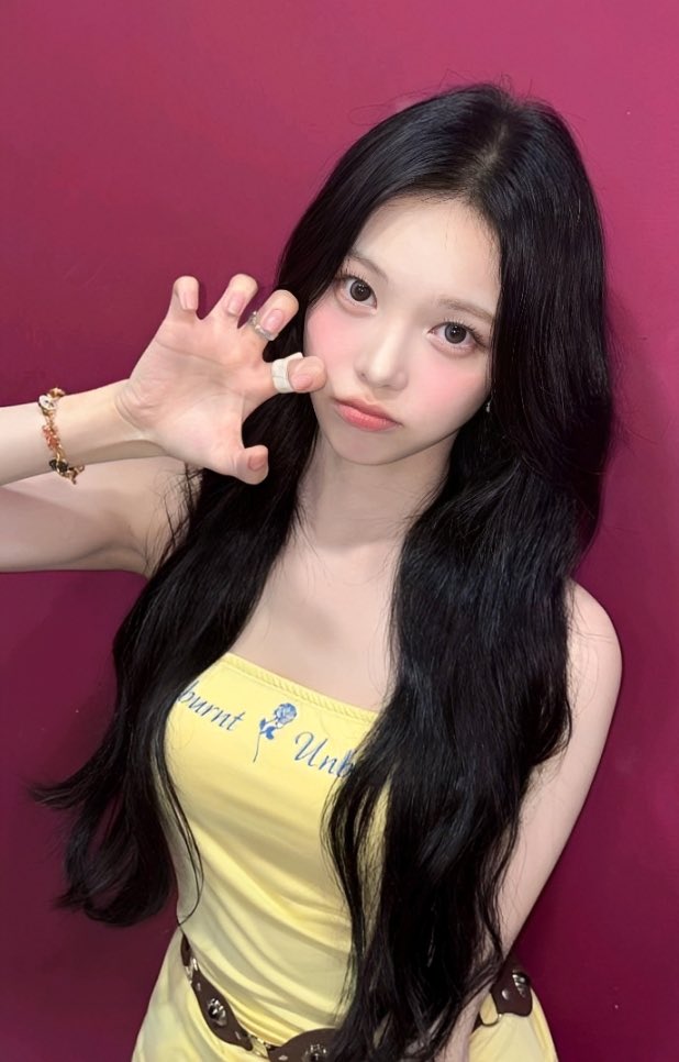 prettie <3 ★ 

#IAN #이안 #HEARTS2HEARTS #イアン