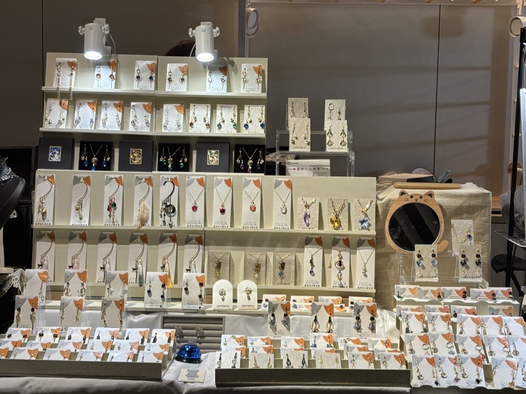 6日目終了しました‼️
昨日、本日たくさんのリピーターさんが会いに来てくれて、とても楽しい2日間でした😭

開始から平日は寂しくて、泣きそうでした🥺

明日最終日です❣️
よろしくお願い致します✨🙏