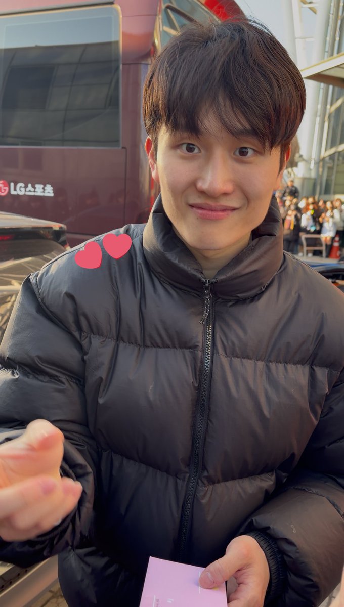 bab_pull_'s tweet photo. 이거 너무 저 보시는거 아니에요?///

 ㄴ 이게 양준석이 휀걸 보는 눈빛임..🫶🏻 https://t.co/8BkJCKMjls