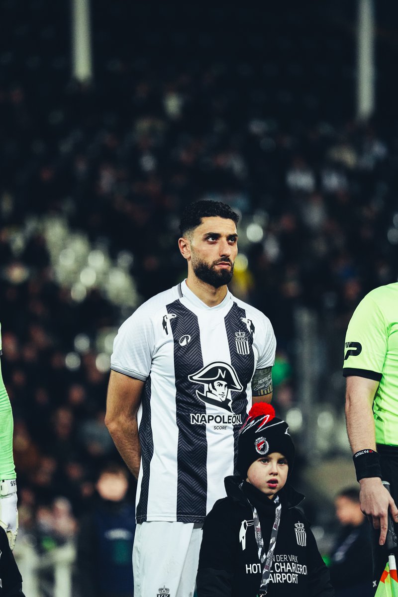 SportCharleroi's tweet photo. Les photos de la rencontre. 📸🎞️
#CHACER #NapoleonScore ⚫️⚪️ https://t.co/BWwFFMpKiL
