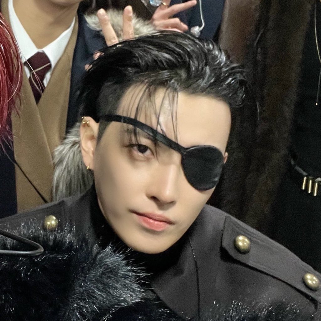 how the hell is this the same person….