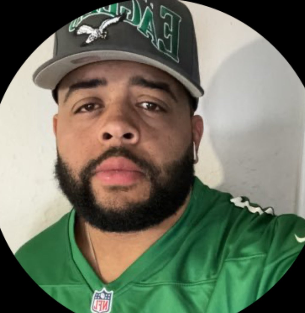 One Less Lonely N*gga, MBA 👸🏽 tweet media