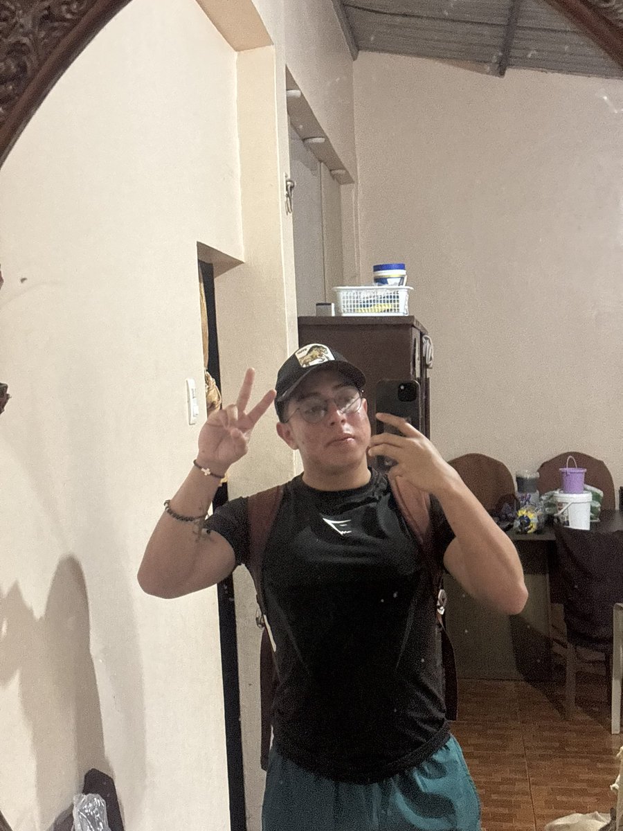 Lenin Pin Calderon tweet media