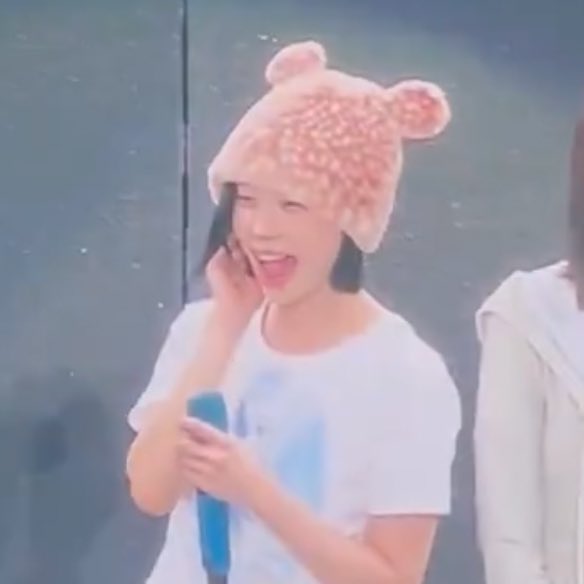 (所有人 发财)
그게 먼데?                                         ꉂꉂ(ᵔᗜᵔ*)