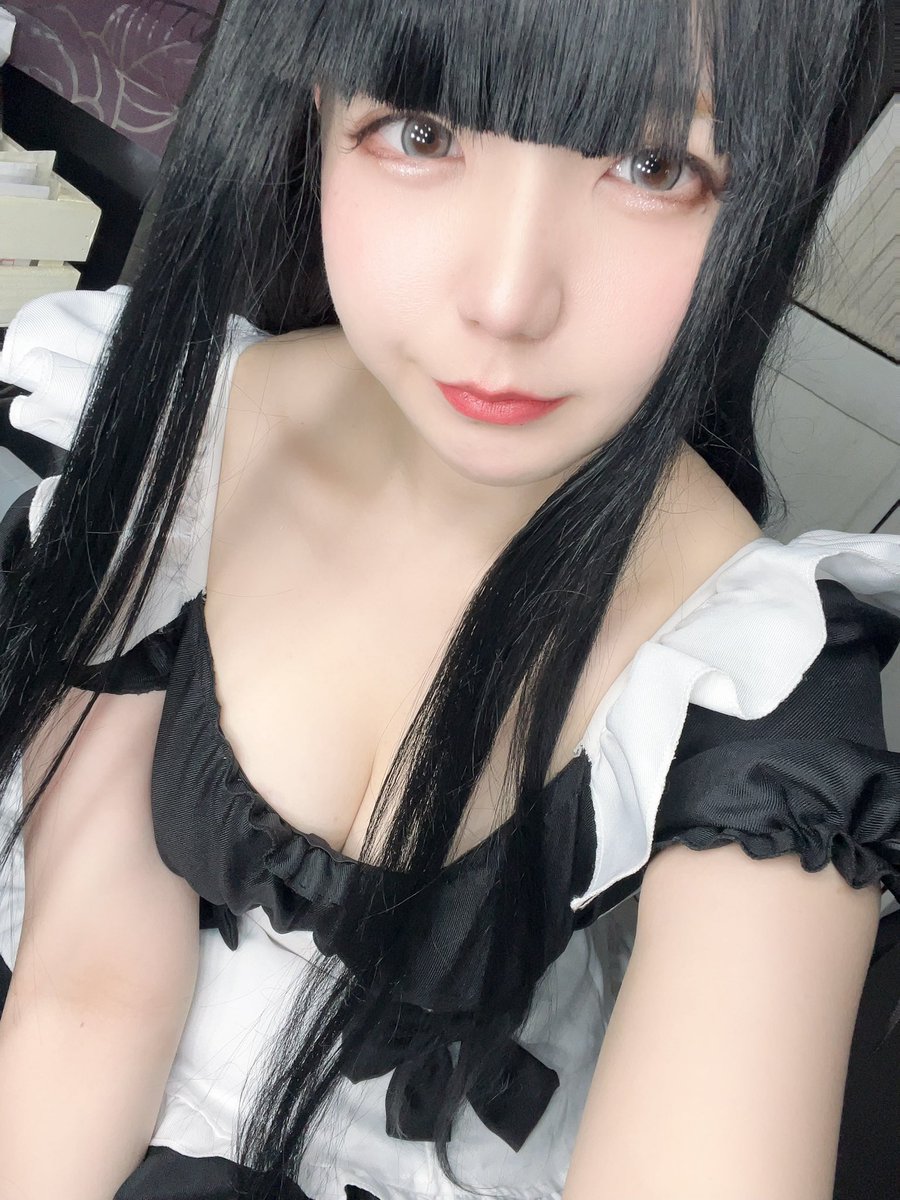 1130_kyokyo's tweet image. 前髪ぱっつんの黒髪ロングはお好きですか？？