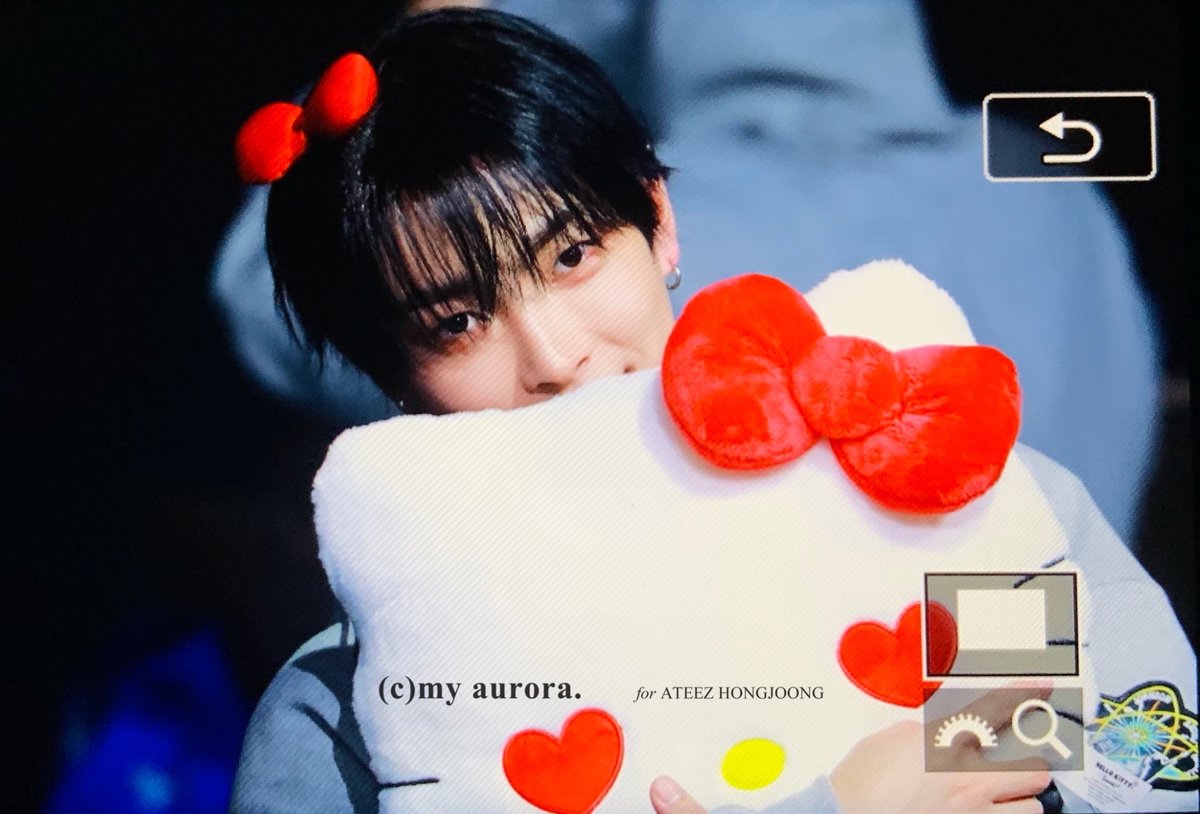 myaurora1107's tweet photo. 260208  
#홍중 #HONGJOONG #에이티즈 #ATEEZ https://t.co/RGDss38ZWC
