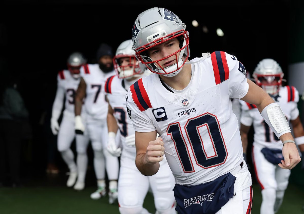 🏈 SUPER BOWL SUNDAY FOLLOW TRAIN 🏈

I want to see ALL those Pats fans out there on my feed today!

🏈- Comment "IFB" Below
🏈- Follow EVERYONE who comments
🏈- Retweet for further growth

GO PATS. #SBLX #NFL