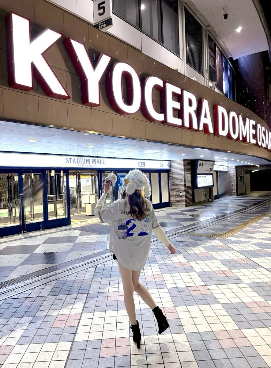 ギリギリになってﾃﾞｺり始めかなり頑張ったけど文字は間に合わなかった( ĭ ⩊ ĭ )💧
改善点多々あるけど可愛くできたんじゃないかなって思う🙂‍↕️🤍ユニフォーム着ると𝐎𝐝𝐞の背に𝐦𝐢𝐧𝐢羽生えるのが㌽🪽⟡.·

カイちゃまフムちゃま愛してる