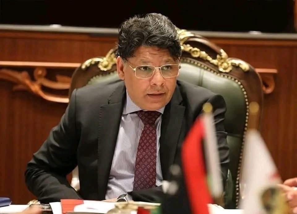 الموسيقار tweet media