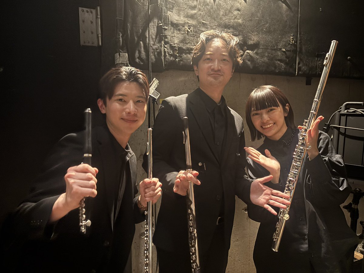 habachop's tweet photo. 終演いたしましたー！！
もうもうっっ！！幸せな時間でしたっっ！！

大忙しなフルートパートでしたが、素晴らしいお2人に支えて頂き上昇負荷に耐える事が出来ました😭

映画も楽しみそす！！
#メイドインアビス
#メイドインアビスフィルムコンサート
#HeartbeatSymphony https://t.co/lX6Y0IdLIl