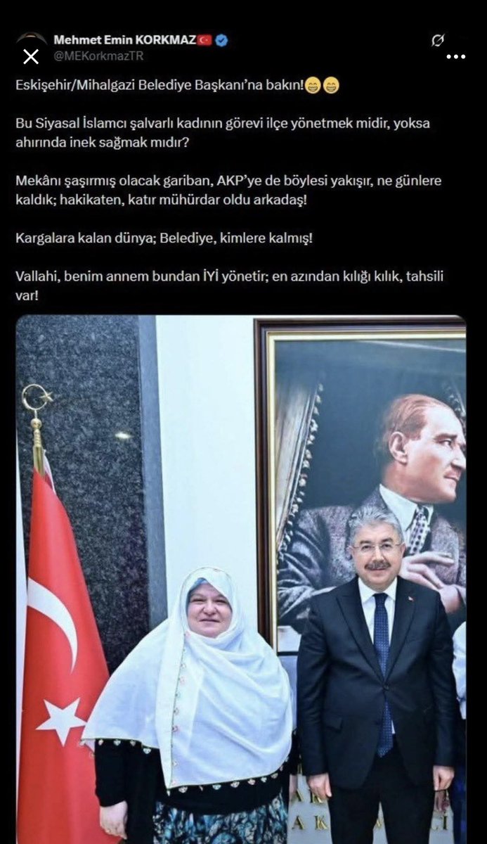 Seçilmiş bir KADIN belediye başkanının kılık kıyafeti üzerinden hedef alınması; siyasetin seviyesini değil, kullanılan zihniyeti gösterir.

Bir kadının nasıl giyindiğini tartışma konusu yapmak, kamusal görevini değil bedenini ve kimliğini hedef almaktır. Bu, açık bir cinsiyetçi