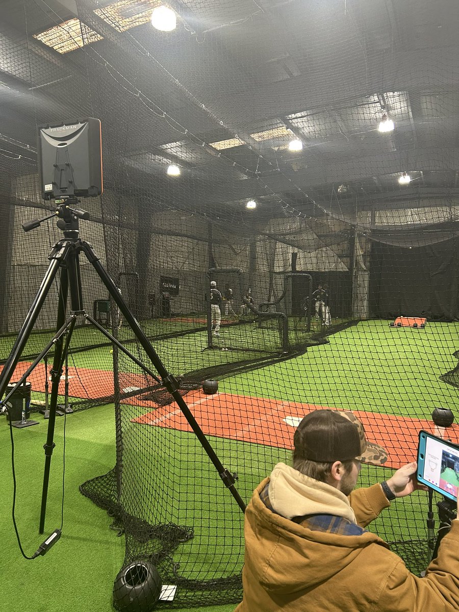 𝓓𝓲𝓪𝓶𝓸𝓷𝓭 𝓐𝓰𝓰𝓲𝓮𝓼 tweet media