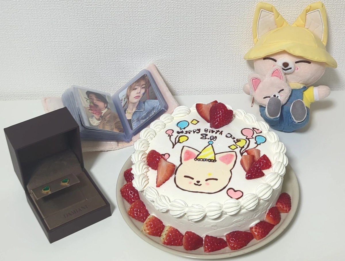 _in28_mo's tweet photo. 大好きなアイエンさんへ🦊💭
Wishing you happiness and a year filled with love and laughter.

#HappyINDay
#이엔이_사랑으로_반죽하는날
#INfinityWithJeongin
#StrayKids #스트레이키즈
#아이엔 #I_N #アイエン https://t.co/9JMsOAbadI