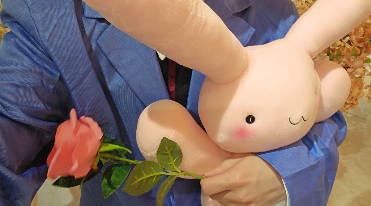 cos
ホスト部でﾊﾆｰ先輩でした🐰🌹
時間あっという間すぎた！！
どこ見てもみんなお顔が良くて
幸せ空間でした🍀🩷
楽しかったです！！

シンちゃん主催お疲れ様でした🫶✨
りーこちゃん撮影ありがとう～🫶✨ 

次は外で！🌹🌹🌹🌹🌹🌹🌹
#なんてステキな桜蘭併せ0208