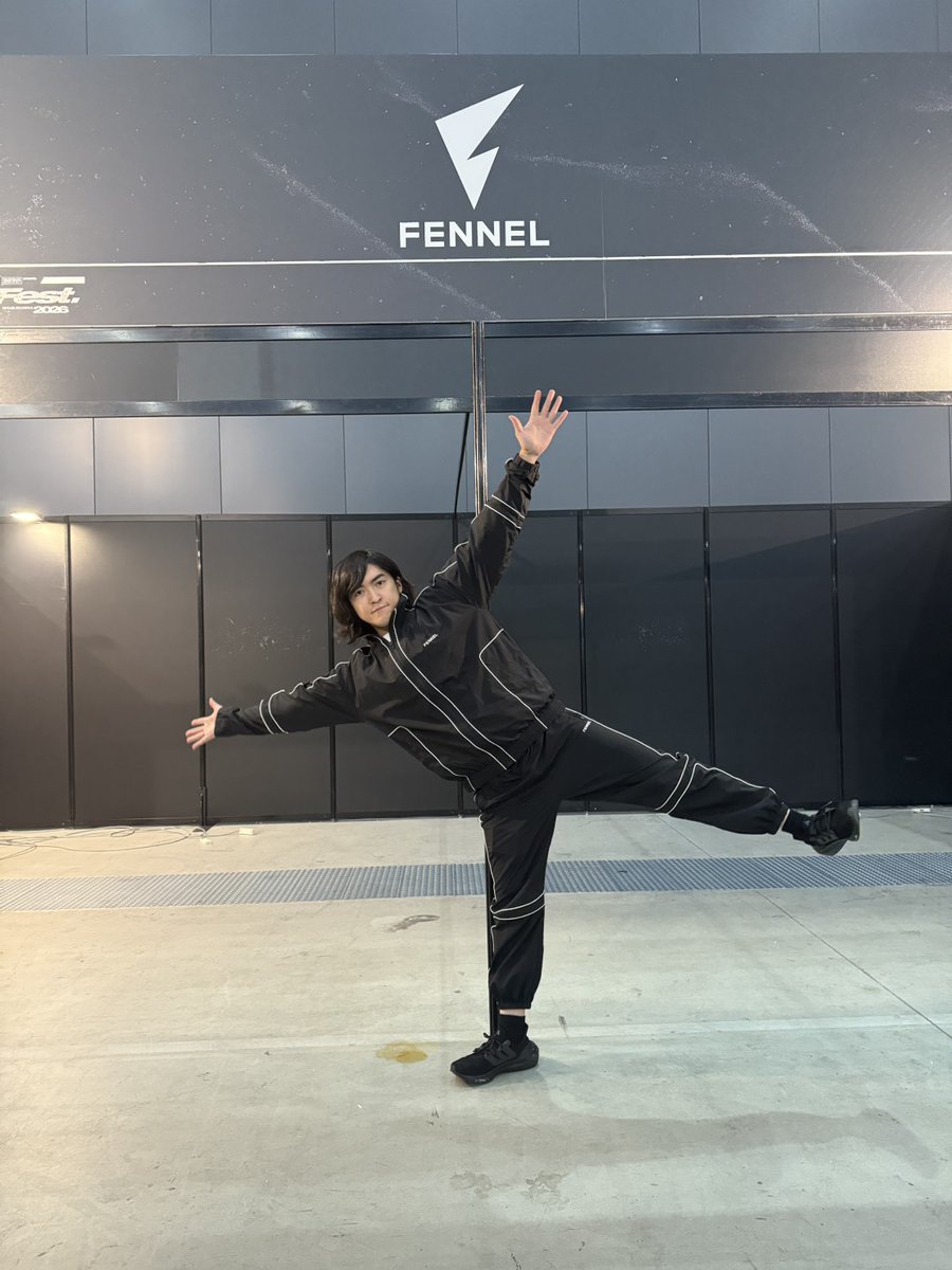 TERU_MYFIRSTSTORY tweet media