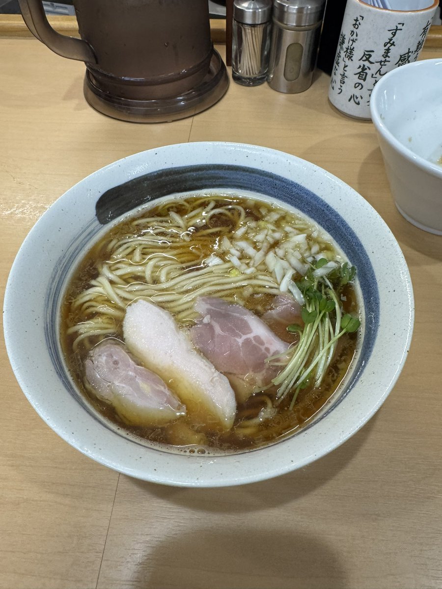 mongoru419's tweet image. 寒い日はラーメン