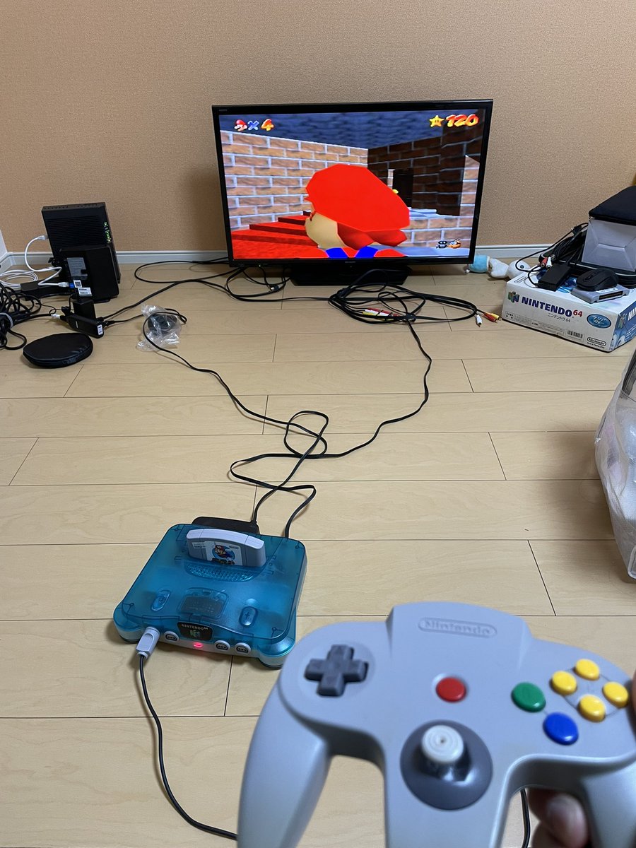 新しいマリオ環境
ちょっとテレビ近くなってカペレスやりにくいけど
あとはテレビ台買ったら完成